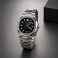 Luxury Black Dial Stainless Steel Watch – Silver Edition