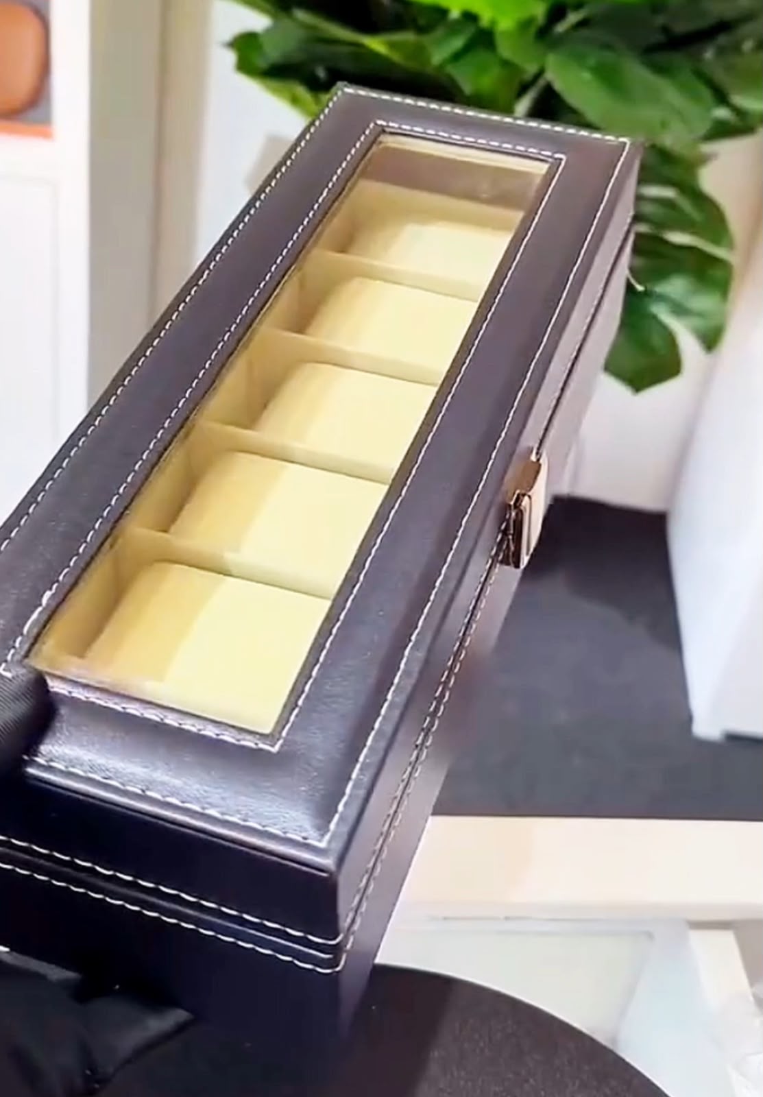 Luxury 5-Slot Watch Box – Premium Watch Organizer